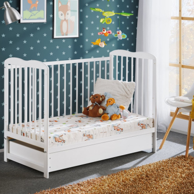 Babybett mit Stauraum und Matratze FINA – 60x120, weiß