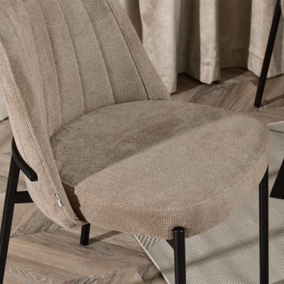 Gepolsterter Esszimmerstuhl EVELIN - beige / schwarz