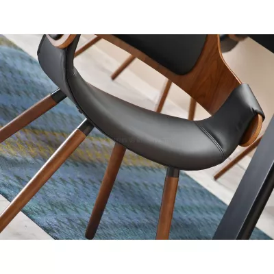 Designer Esszimmerstuhl JOYA - Walnuss / schwarzes Öko-Leder