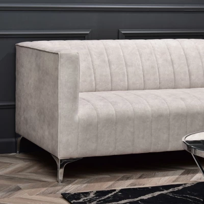 Dreisitzer-Sofa ALANZO – Sand/Chrom
