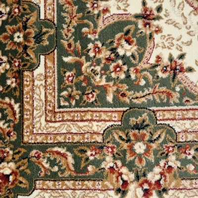 Orientalischer Stückteppich 140x190 cm LUCHO oval - grün