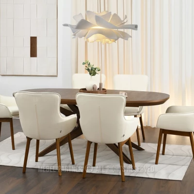 Eleganter Esszimmerstuhl ELISABETH – Creme/Walnuss