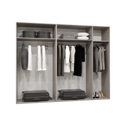Geräumiger Kleiderschrank HELMA 1.250 cm - Kaschmir / silberne Griffe