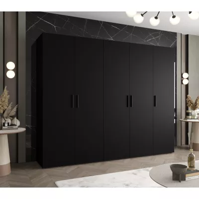 Geräumiger Kleiderschrank HELMA 1.250 cm - schwarz / schwarze Griffe