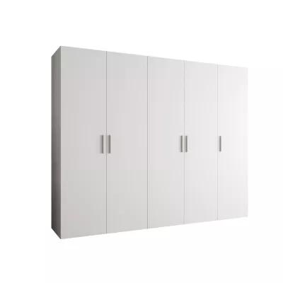 Geräumiger Kleiderschrank HELMA 1250 cm - weiß / silberne Griffe