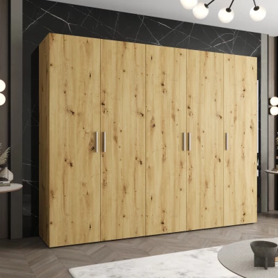 Geräumiger Kleiderschrank HELMA 1.250 cm - Eiche handgefertigt / silberne Griffe