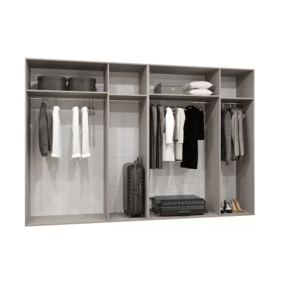 Geräumiger Kleiderschrank HELMA 1.300 cm - schwarz / silberne Griffe