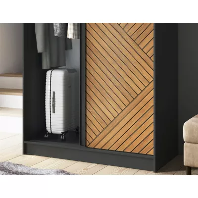 Kleiderschrank mit Schiebetüren 120 cm VALORA – schwarz/karamellfarbene Eiche